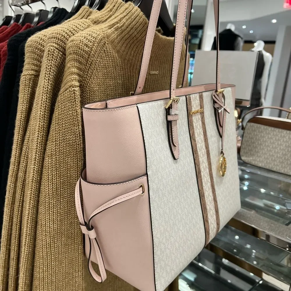 BUNDLE Michael Kors Gilly Large Drawstring Travel Tote Shoulder PwD Blush Wallet - Picture 6 of 16